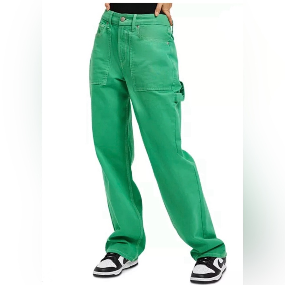 Good American Kelly Green High-Rise Straight Leg Cargo Pants